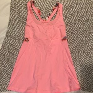 💐LULULEMON TANK TOP💐